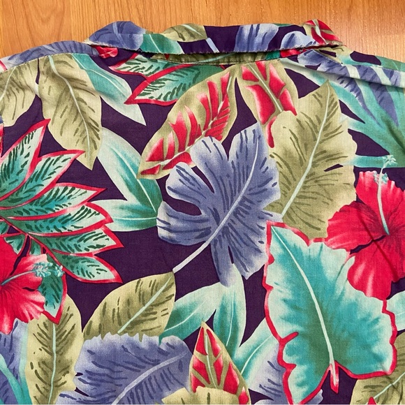 Vintage Hilo Hattie Women’s Hawaiian Original Distressed Hawaiian Shirt Medium - Picture 4 of 10